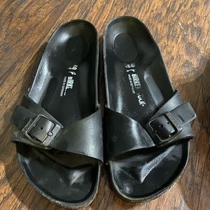 Rubber birks